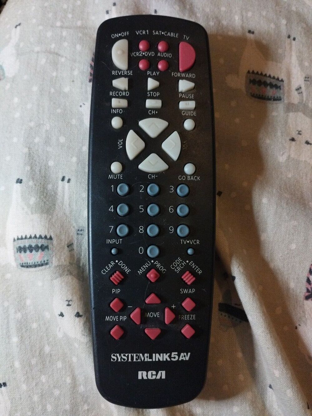RCA Remote Control Systemlink 5 av/vcr/tv/dvd/satellite/cable CRK74EA3